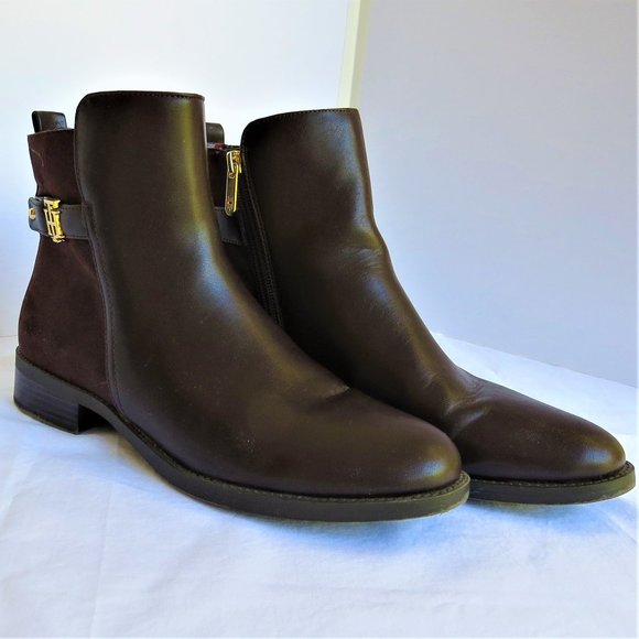 Tommy Hilfiger Short Boots Dk. Brown  SZ 8.5  NWOT - Picture 1 of 11
